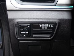 2017款 1.5L 自动精英型