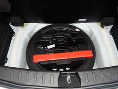 2017款 1.5L 手动尊贵型