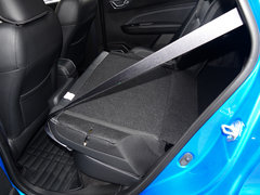 2017款 1.5L 手动尊贵型