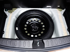 2017款 1.5L 手动尊贵型