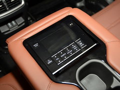 2017款 240TURBO 自动四驱尊耀版