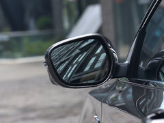 2017款 1.8T 旗舰型