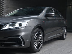2017款 1.8T 旗舰型
