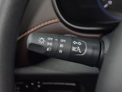 2017款 200T 自动尊贵版