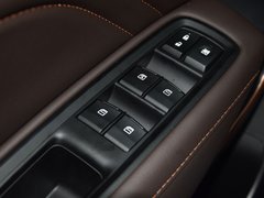 2017款 200T 自动尊贵版