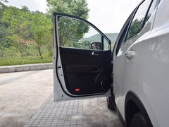 2017款 200T 自动尊贵版