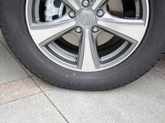 2017款 1.5T 自动两驱尊贵型