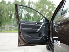 2017款 1.5T 自动两驱精英型