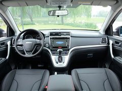 2017款 1.5T 自动两驱精英型