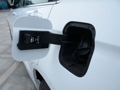 2017款 1.5T 手动两驱精英型