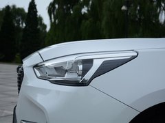 2017款 1.5T 手动两驱精英型