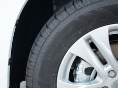 2017款 1.5T 手动两驱精英型