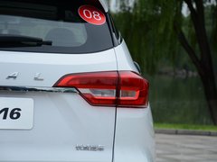 2017款 1.5T 手动两驱精英型