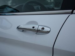 2017款 1.5T 手动两驱精英型