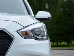 2017款 1.5T 手动两驱精英型