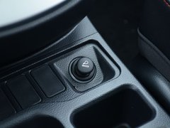 2017款 1.5T 手动两驱精英型