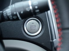 2017款 1.5T 手动两驱精英型