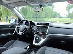 2017款 1.5T 手动两驱精英型