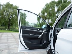 2017款 1.5T 手动两驱精英型