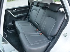 2017款 1.5T 手动两驱精英型