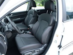 2017款 1.5T 手动两驱精英型