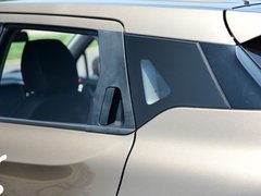 2017款 1.5T 自动旗舰型