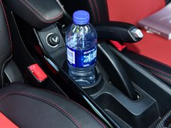 2017款 1.5T 自动旗舰型
