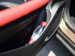 2017款 1.5T 自动旗舰型