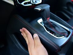 2017款 1.5T 自动旗舰型