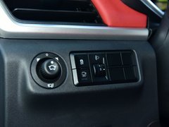 2017款 1.5T 自动旗舰型