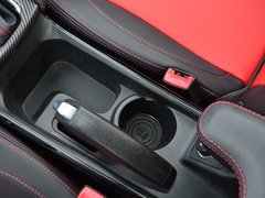2017款 1.5T 自动旗舰型