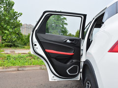 2017款 1.5T 自动旗舰型