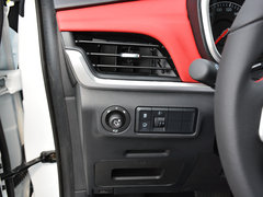 2017款 1.5T 自动旗舰型