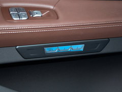 2018款 740Li 领先型 M运动套装