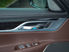 2018款 740Li 领先型 M运动套装