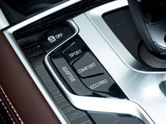 2018款 740Li 领先型 M运动套装