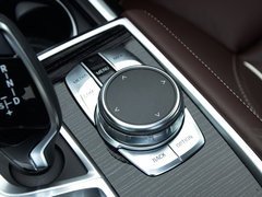 2018款 740Li 领先型 M运动套装