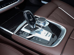 2018款 740Li 领先型 M运动套装