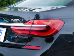 2018款 740Li 领先型 M运动套装