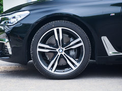 2018款 740Li 领先型 M运动套装