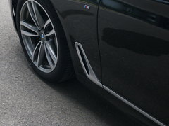2018款 730Li 领先型 M运动套装