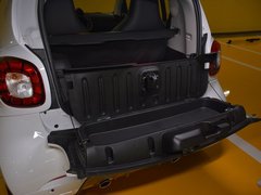 2017款 0.9T 硬顶BRABUS Xclusive
