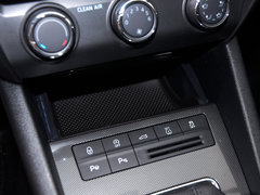 2018款 旅行版 TSI280 DSG豪华版