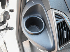 2017款 2.0T 自动商务舱版