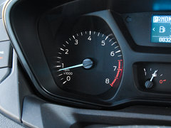 2017款 2.0T 自动商务舱版