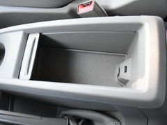 2017款 2.0T 自动商务舱版