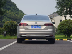 2018款 380TSI 两驱旗舰版