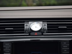 2018款 380TSI 两驱旗舰版