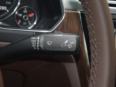 2018款 380TSI 两驱旗舰版