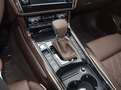 2018款 380TSI 两驱旗舰版
